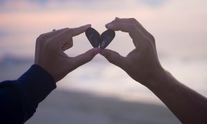 spell to make someone love you again, how to get lost love, red candle spell to bring back lost love, black magic spell, get back together spell